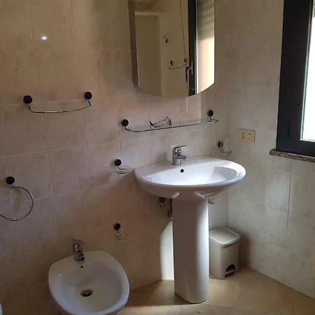 Vacanze Via Del Mare Apartman